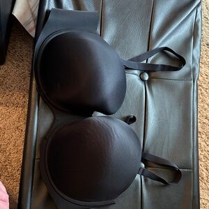 Spanx 40 DD black bra..